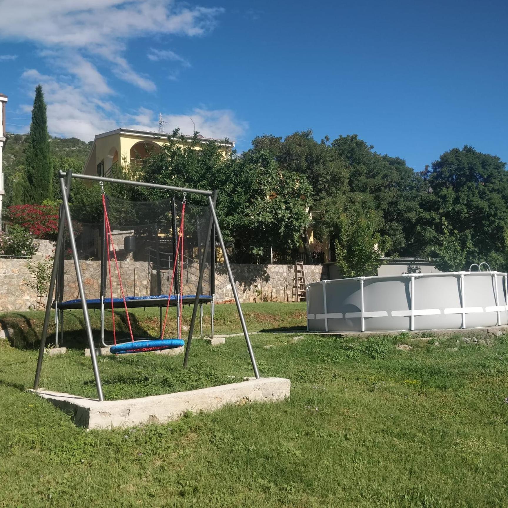 סווטי יוראי Apartments Nagj מראה חיצוני תמונה